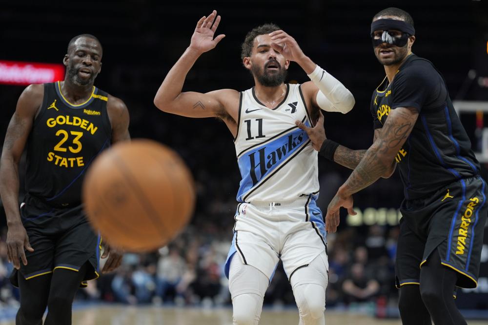 庆祝大儿子蒂亚戈13岁生日，梅西一家举办了巴萨主题生日派对