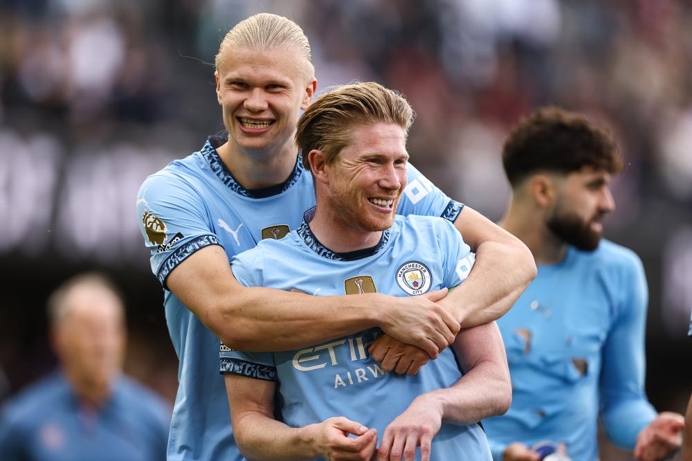 队记：杨瀚森随着比赛的进行越打越舒服，他需要真正上场打球